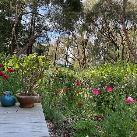 Tindoona Cottages Foster Εξωτερικό φωτογραφία